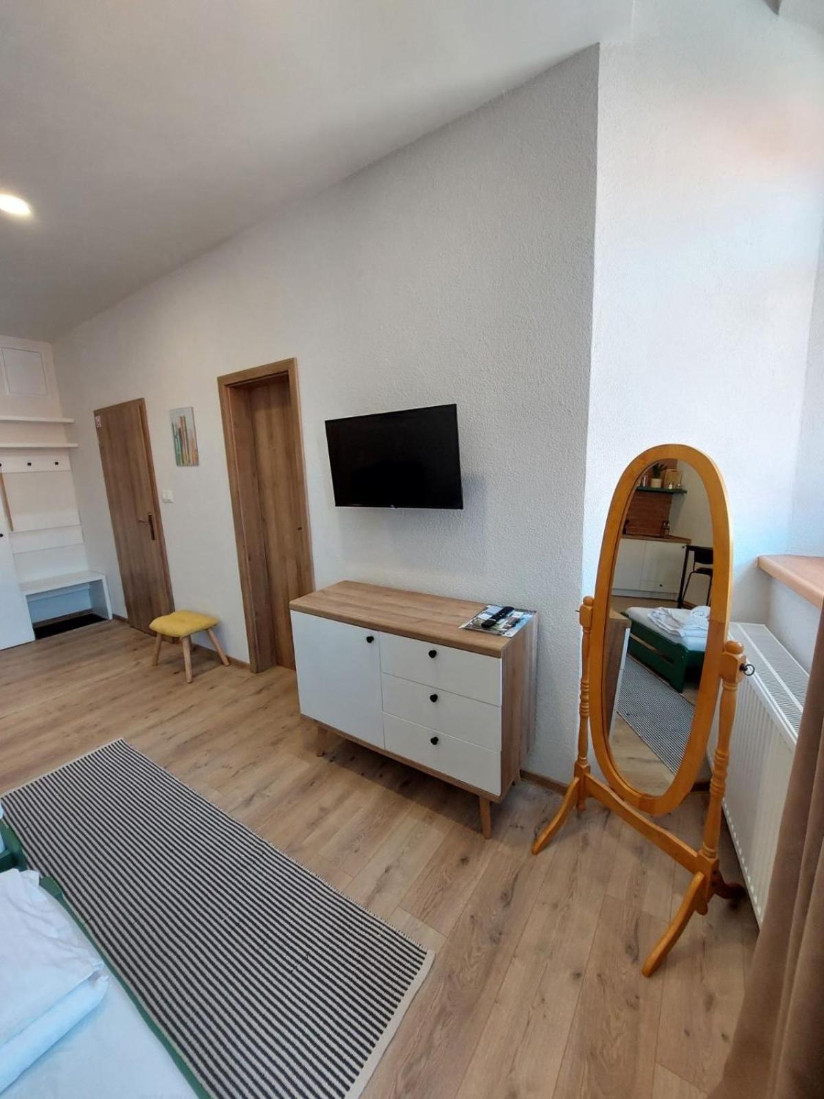 Alipoint Apartments Spišské Podhradie エクステリア 写真
