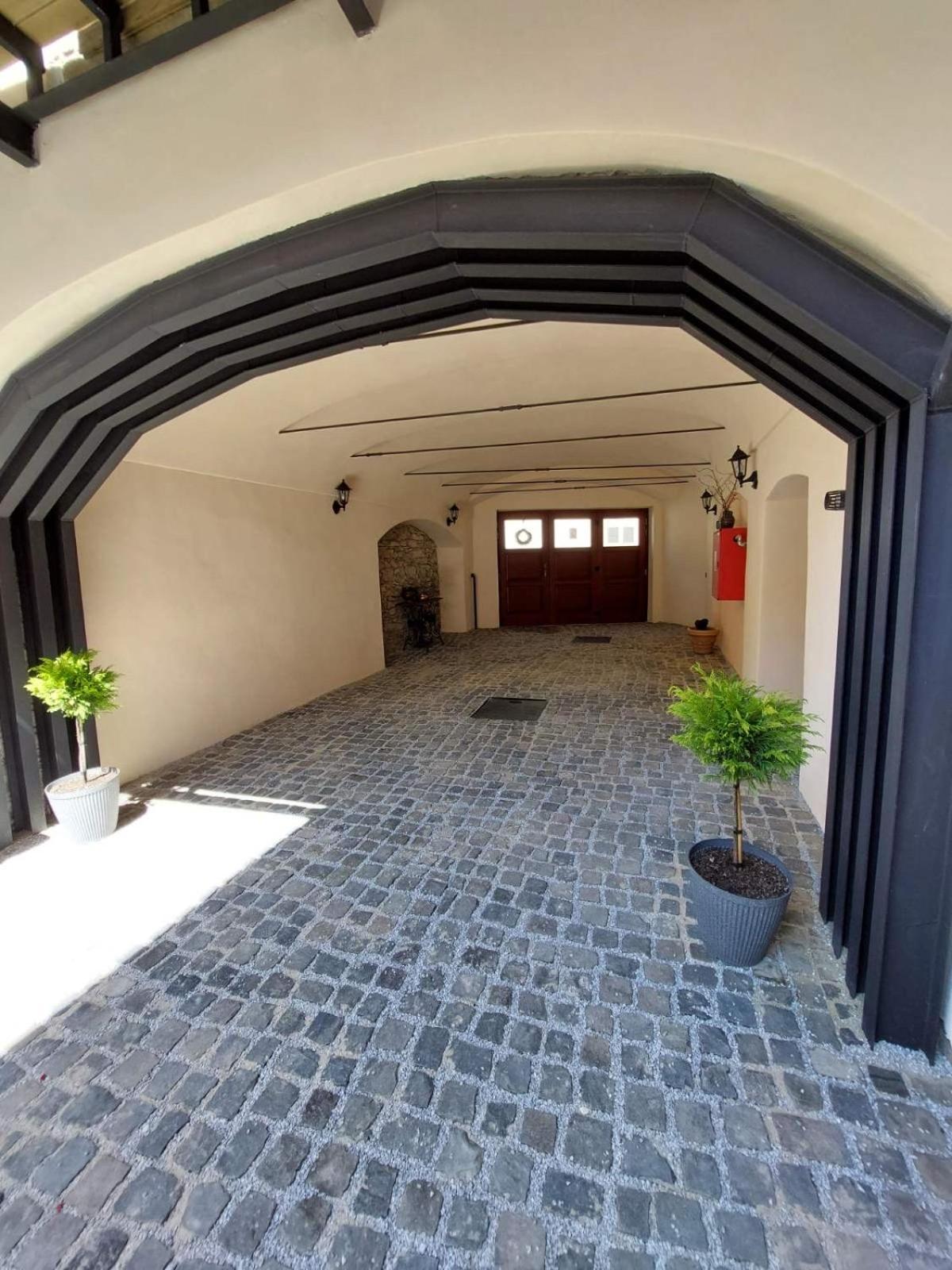 Alipoint Apartments Spišské Podhradie エクステリア 写真